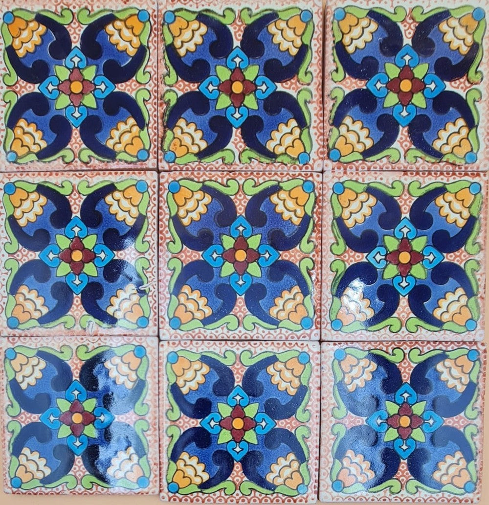Azulejo Talavera Artesanal Decorado modelo 121