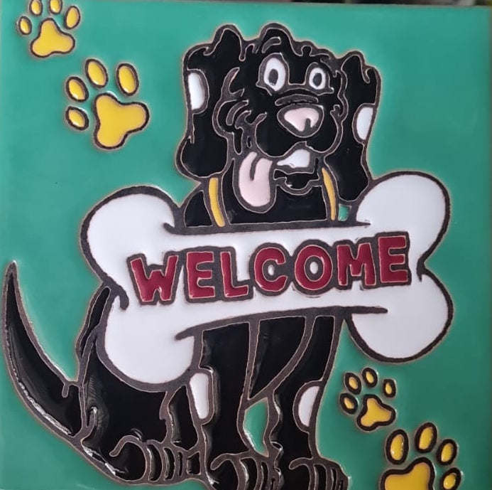 Azulejo Relieve Mascota Hueso